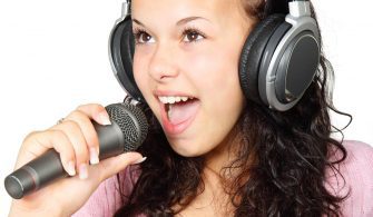 Karaoke Nedir? Karaoke Nasıl Yapılır?